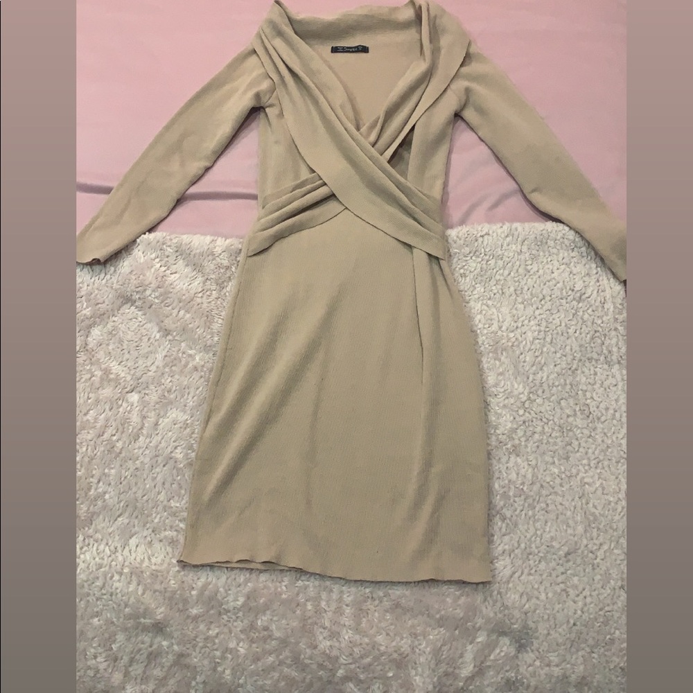 Body hugging mini dress